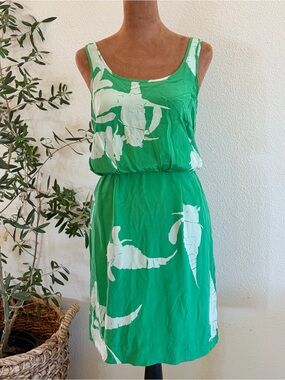 Sariah Silk Green Floral-Print Sleeveless Mini Dress